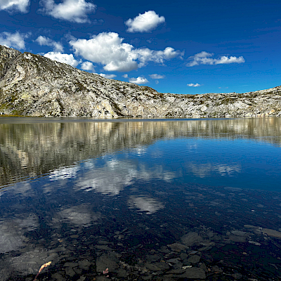 3. Lago Retica