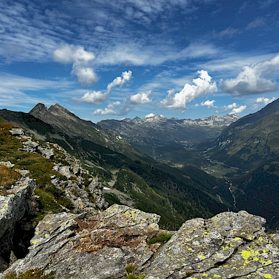 Pian Segno - Passo Bareta - Punto di Larescia - Olivone